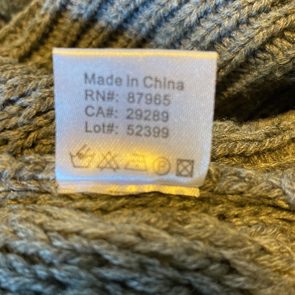 Elan Cable Knit Lace Up Detail Long Sleeve Sweater - Picture 12 of 12